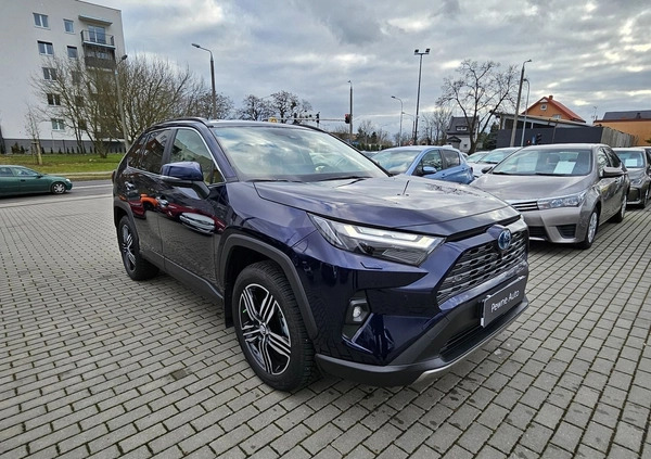 Toyota RAV4 cena 210000 przebieg: 16888, rok produkcji 2022 z Cedynia małe 326